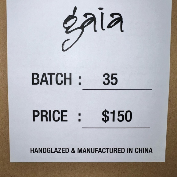 NIB Gaia Greens Hand Glazed Ceramic Vase - Picture 8 of 9